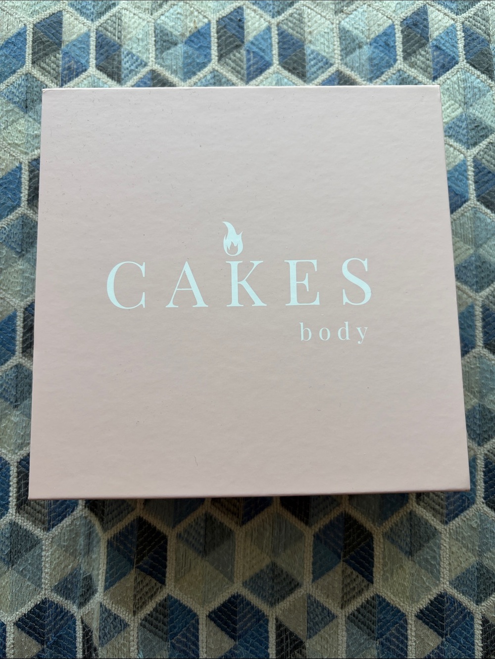 Cakes body plus size in color Honey
